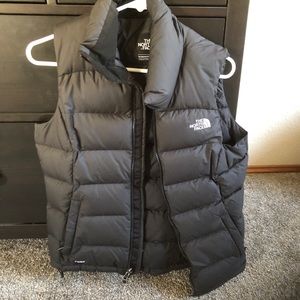 Black North Face vest ”puffy”
